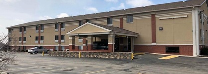 Countryside Inn & Suites