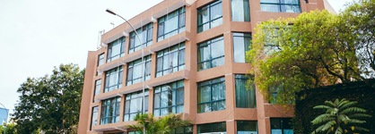 Gorillas City Centre Hotel
