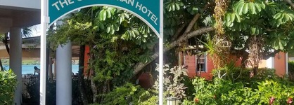 Catamaran Hotel Marina