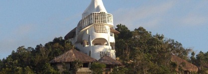 Al Faro Cosmio Hotel