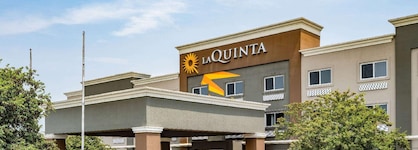 La Quinta Inn & Suites By Wyndham Evansville