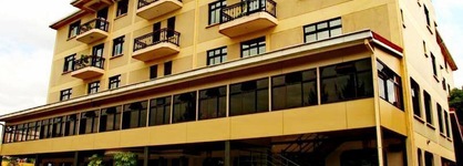Hennessis Hotel