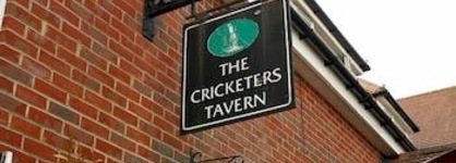 Potters International Hotel