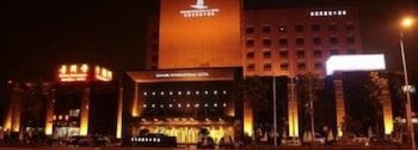Qingdao Danube International Hotel