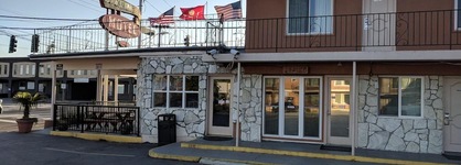 La Hacienda Motel