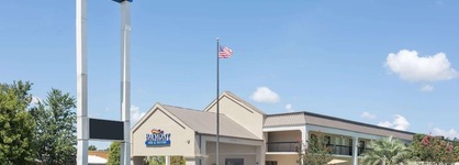 Baymont Inn & Suites Orangeburg North