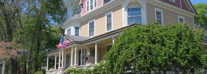 The Sleigh Maker Inn Bed And Breakfast