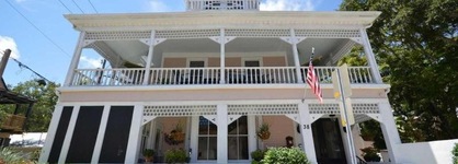 The Kenwood Inn