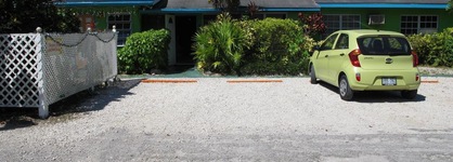 Eldemire's Tropical Island Inn
