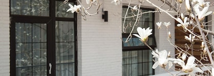 Yi Stack Hotel