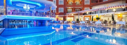 Villa Moonflower Aparts&Suites