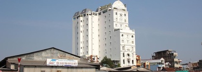 West Hotel