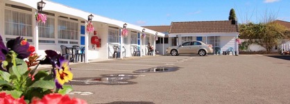 Golden Glow Motel