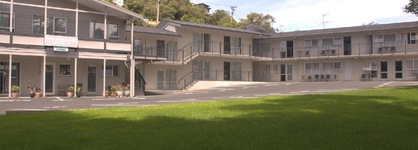 Newlands Court Motel