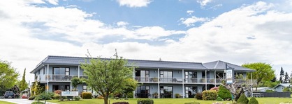 Lakeside Motel & Apartments