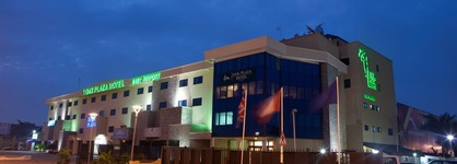 Oak Plaza Hotels - East Airport