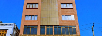 Hotel 76