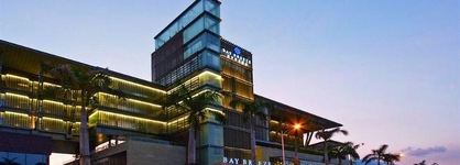 Bay Breeze Hotel
