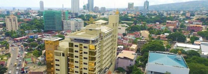 Golden Prince Hotel And Suites