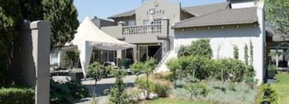 The Birchwood Hotel And Or Tambo Conference Centre