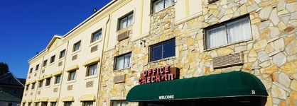 The Floral Park Motor Lodge