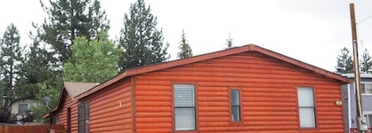 Country Club Chalet