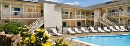 A Wave Inn