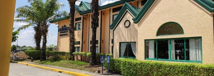 Microtel By Wyndham Cabanatuan