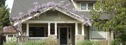 Hidden Oak Inn