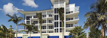 Royal Blues Hotel