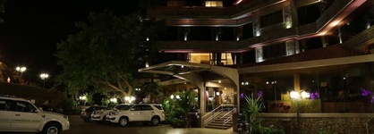 Ravine Hotel