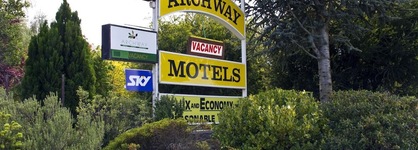 Archway Motel & Chalets
