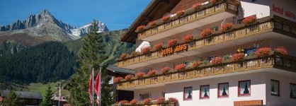 Hotel Mira