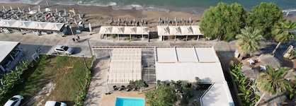 Niriides Beach Hotel