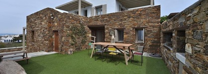White Tinos Luxury Suites