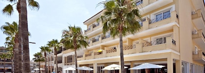 Lemar Apartments