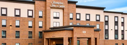 Hampton Inn & Suites La Crosse Downtown