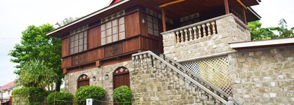 Paradores Del Castillo