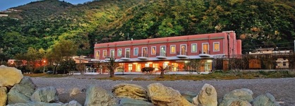 Hotel La Scogliera