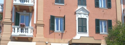Hotel Flora