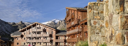 Résidences Village Montana By Les Etincelles