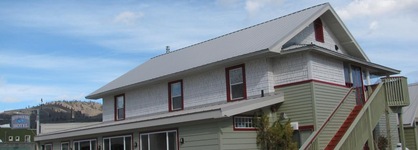 Riverwalk Inn
