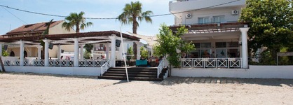Quayside Village Hotel