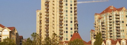 Sunset Waterfront Resort by DKRA