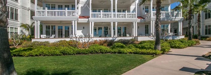 Beach Village At The Del, Curio Collection