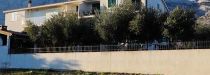 Apartments Trstenica