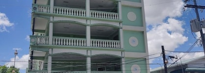 Regency Suites Hotel