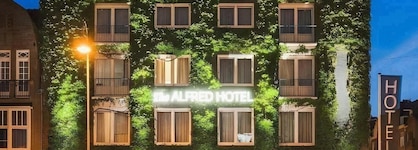 The Alfred Hotel