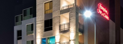 Hampton Inn & Suites Los Angeles - Glendale