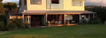 Te Puru Beach Lodge